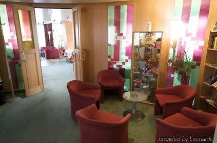 Baerlin Hotel Berlijn 2*,