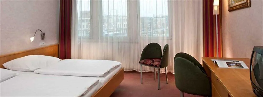 Baerlin Hotel Berlijn 2*,